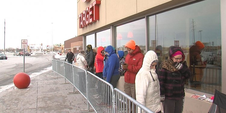 Early Black Friday shoppers