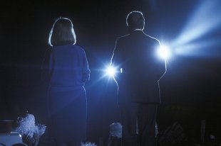 Governor Bill Clinton and partner Hillary Clinton at a campaign rally in McAllen, Texas, in 1992. (picture via Shutterstock)